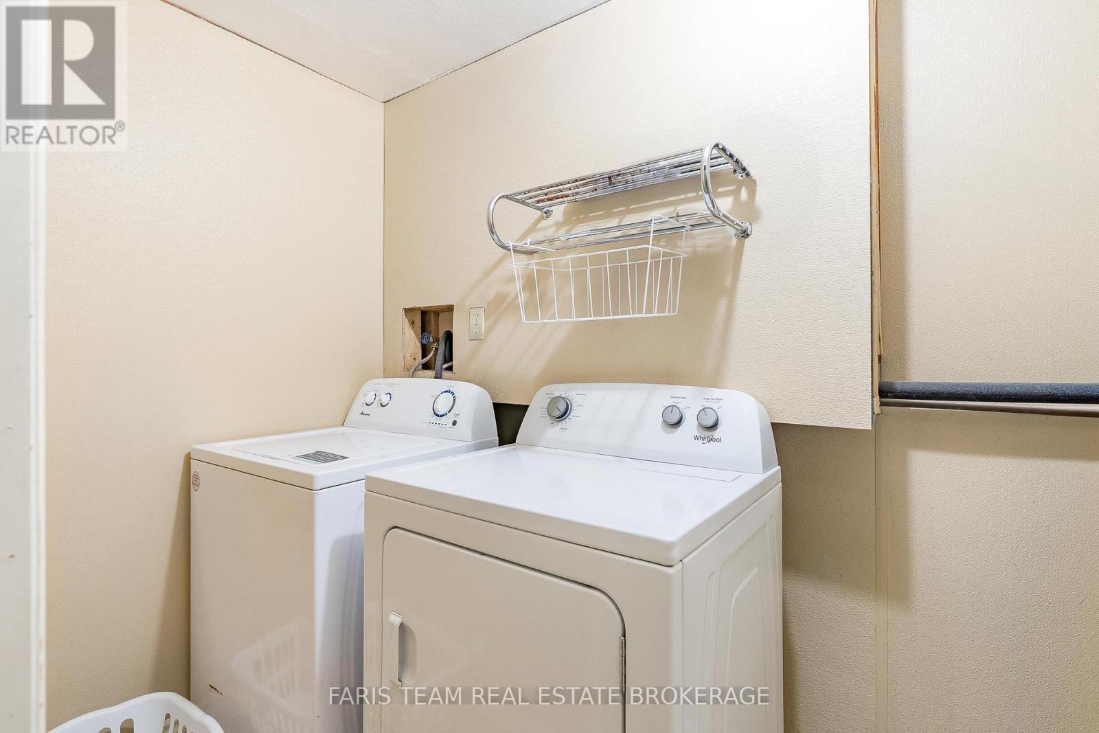 301 Concession 4 Road E, Tiny, Ontario  L0L 2T0 - Photo 44 - S12984510