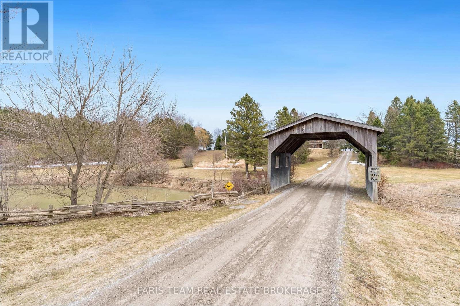 301 Concession 4 Road E, Tiny, Ontario  L0L 2T0 - Photo 5 - S12984510