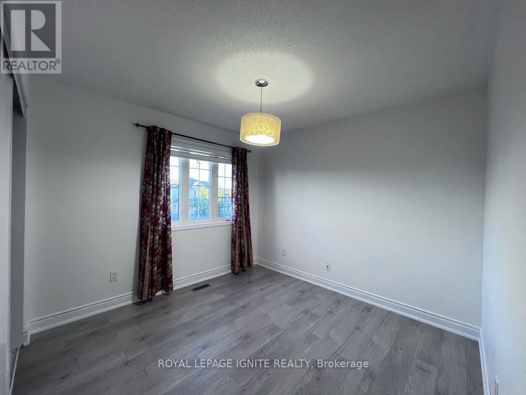 928 Philbrook Drive, Milton, Ontario L9T 0L3 - Photo 13 - W12985862