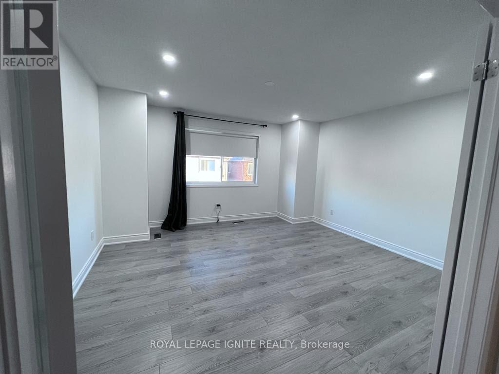 928 Philbrook Drive, Milton, Ontario L9T 0L3 - Photo 11 - W12985862