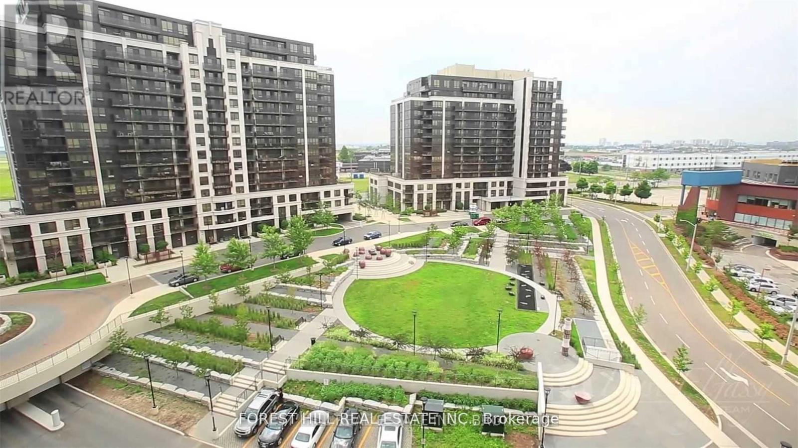 316 - 1 De Boers Drive, Toronto, Ontario  M3J 0G6 - Photo 1 - W12986512