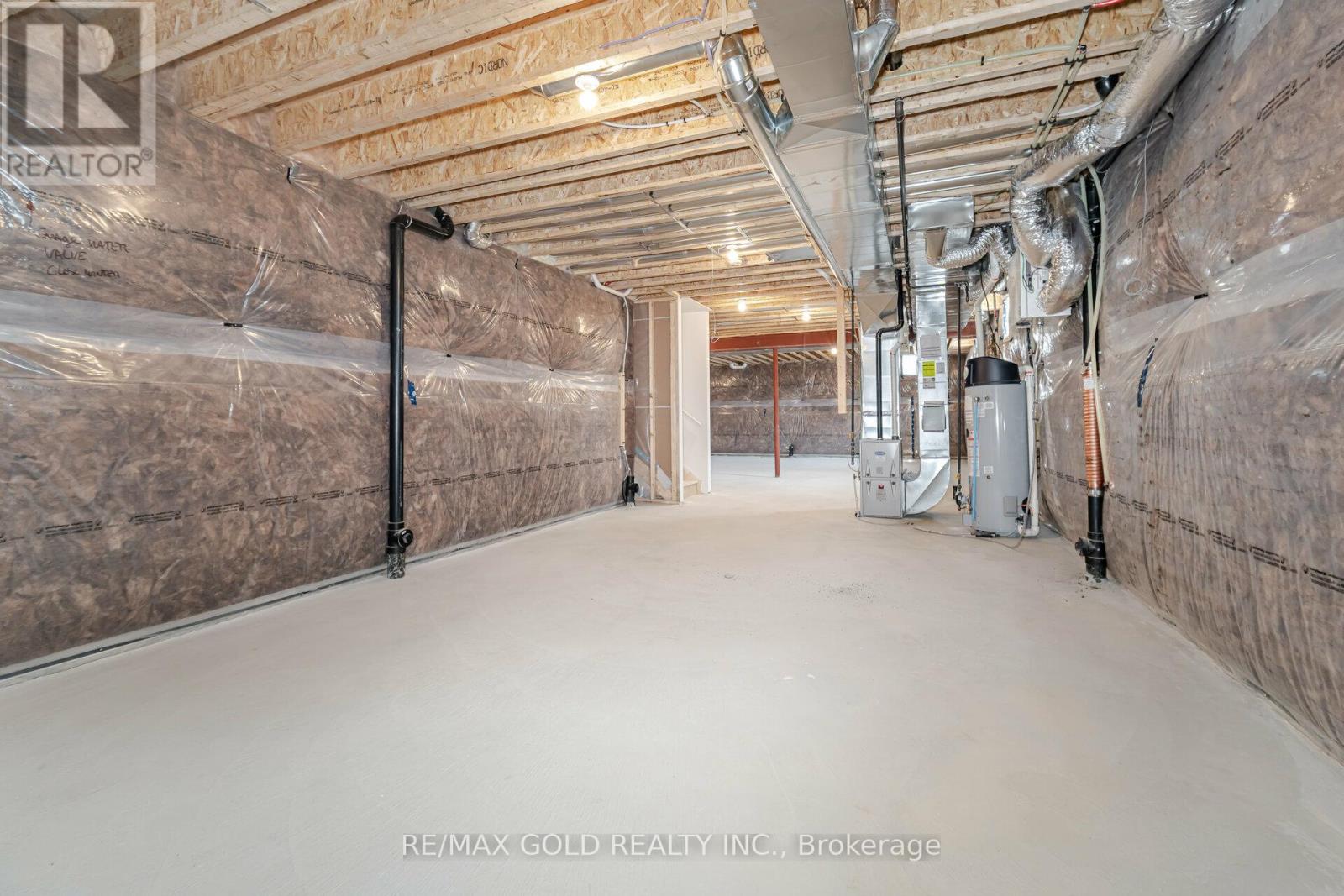 31 Dolomite Drive, Brampton, Ontario  L6P 4R6 - Photo 47 - W12986554