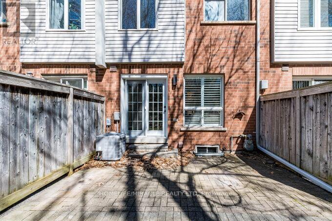 28 - 5530 Glen Erin Drive, Mississauga, Ontario  L5M 6E8 - Photo 38 - W12986560