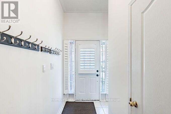 28 - 5530 Glen Erin Drive, Mississauga, Ontario  L5M 6E8 - Photo 6 - W12986560