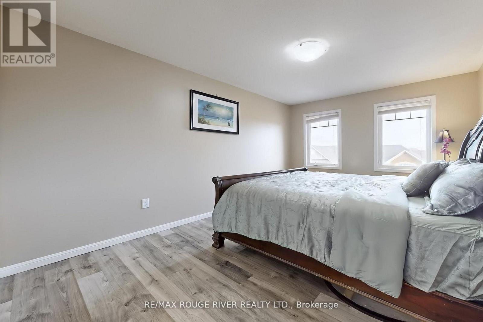 90 Suitor Court, Milton, Ontario  L9T 8R9 - Photo 16 - W12986584