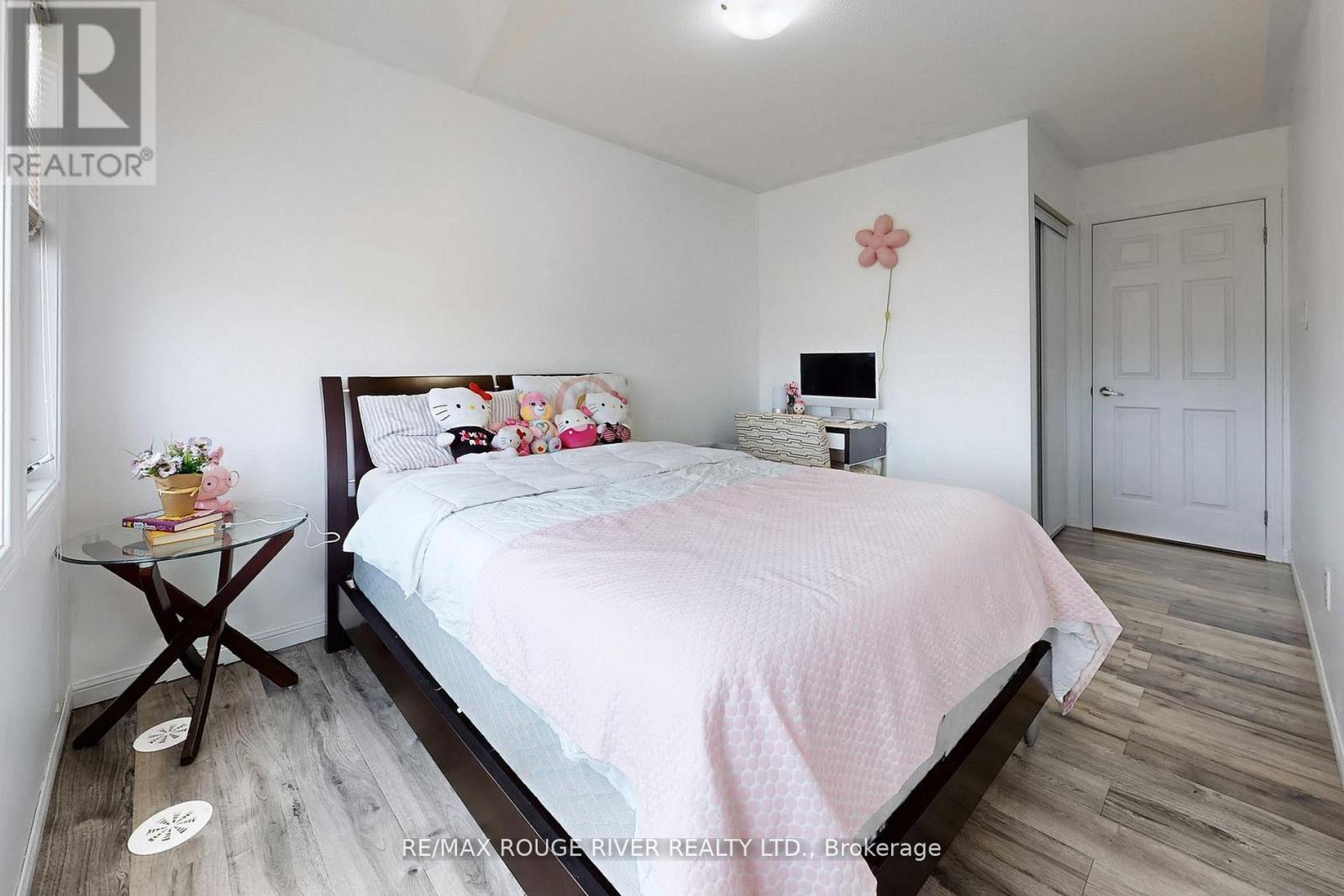 90 Suitor Court, Milton, Ontario  L9T 8R9 - Photo 19 - W12986584