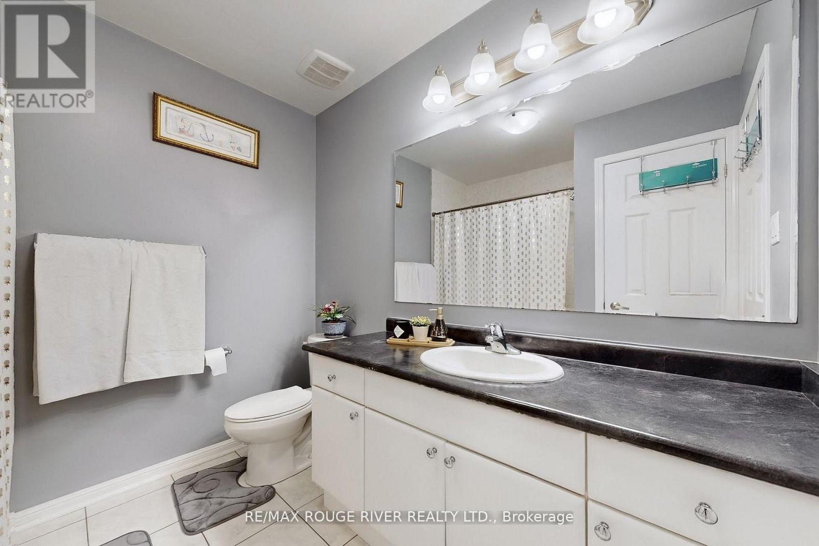 90 Suitor Court, Milton, Ontario  L9T 8R9 - Photo 20 - W12986584