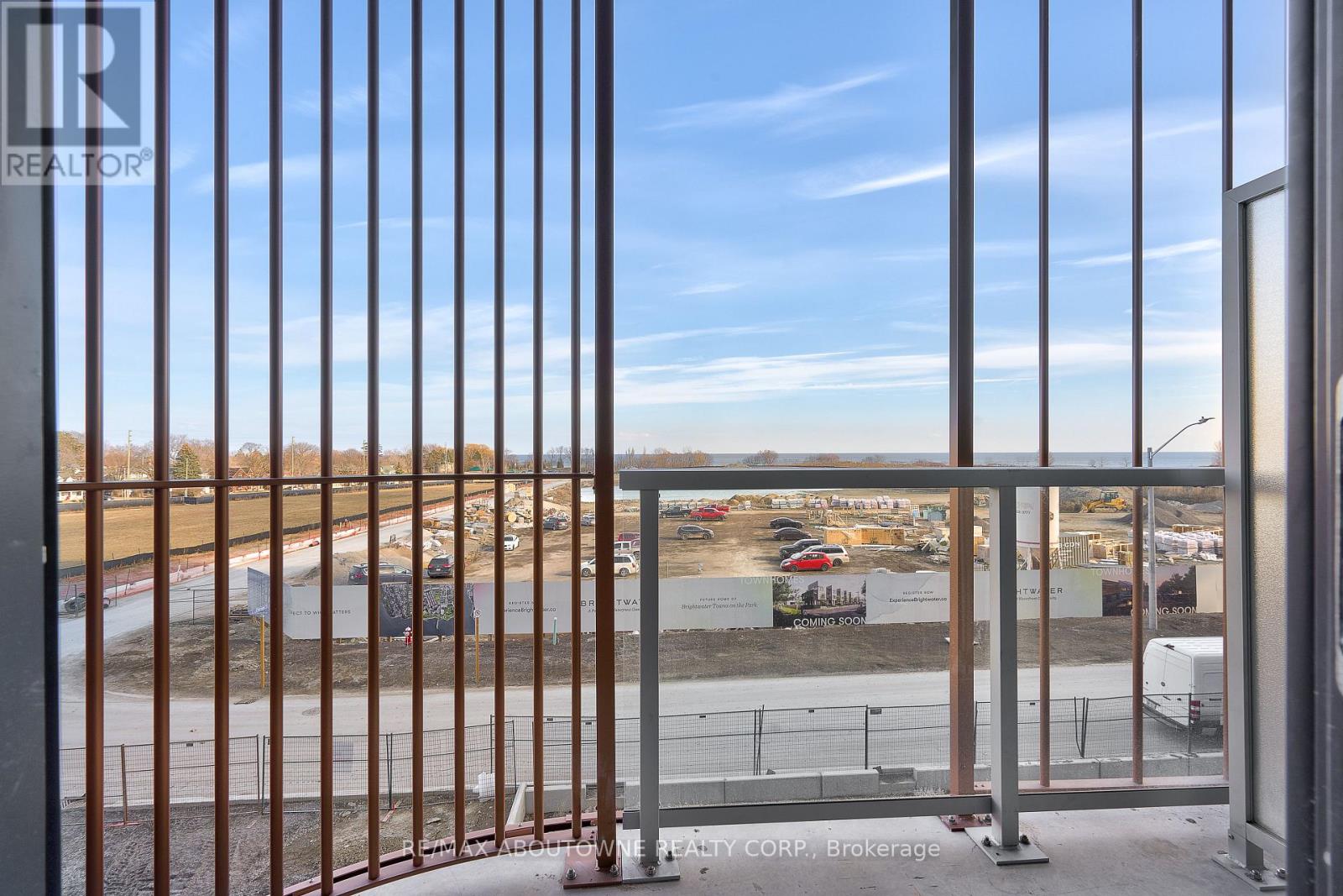 308 - 220 Missinnihe Way W, Mississauga, Ontario  L5H 1G5 - Photo 17 - W12986594