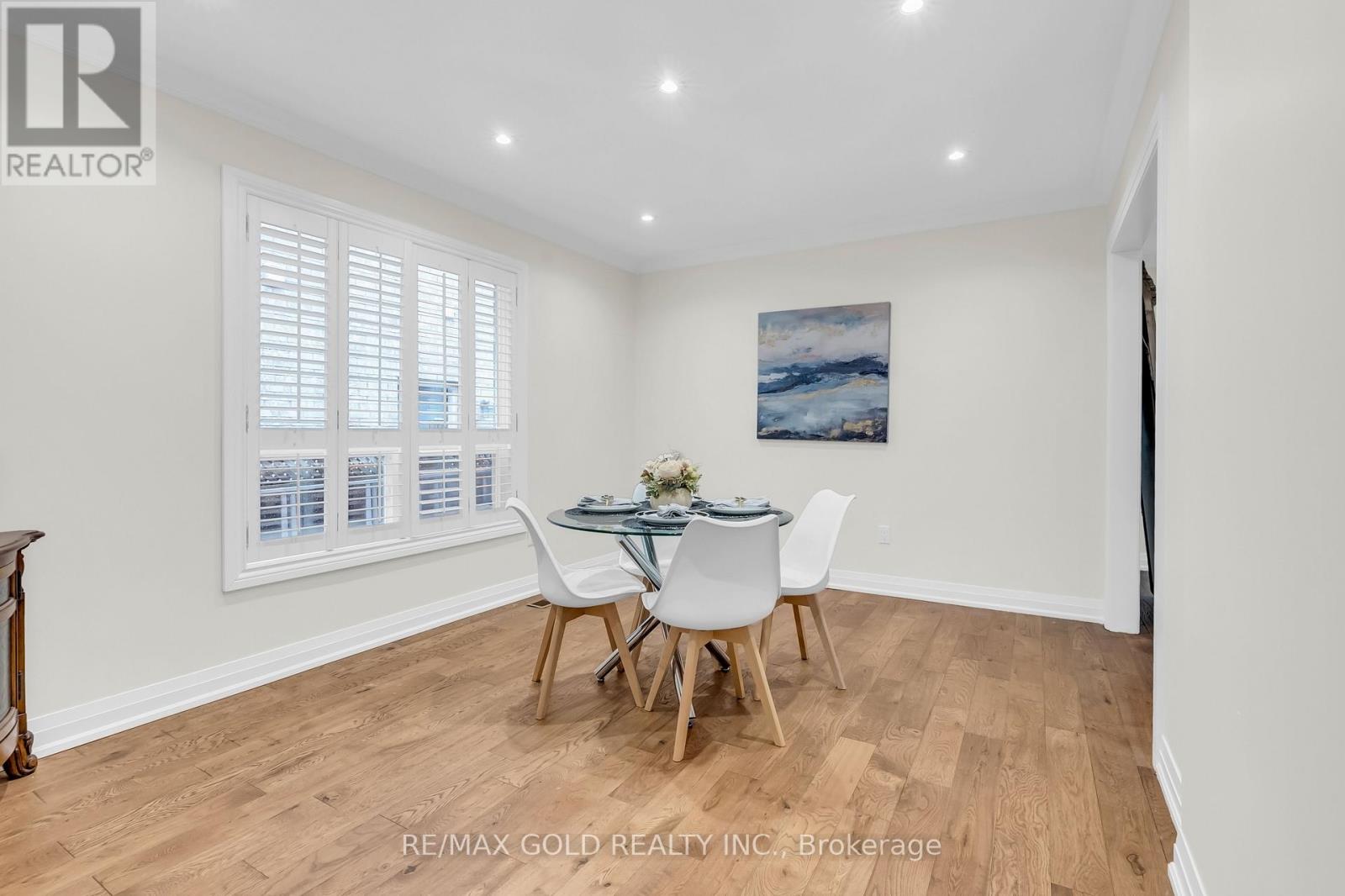 2911 Tradewind Drive, Mississauga, Ontario  L5N 6L2 - Photo 17 - W12986598