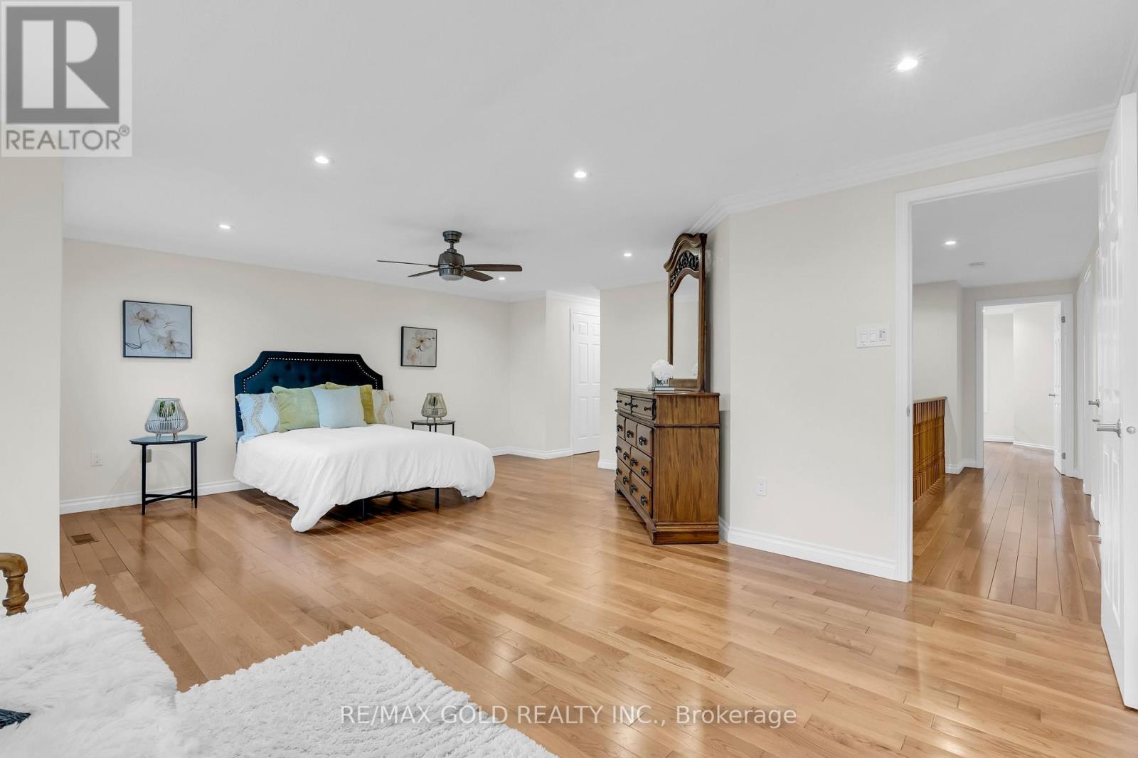 2911 Tradewind Drive, Mississauga, Ontario  L5N 6L2 - Photo 22 - W12986598