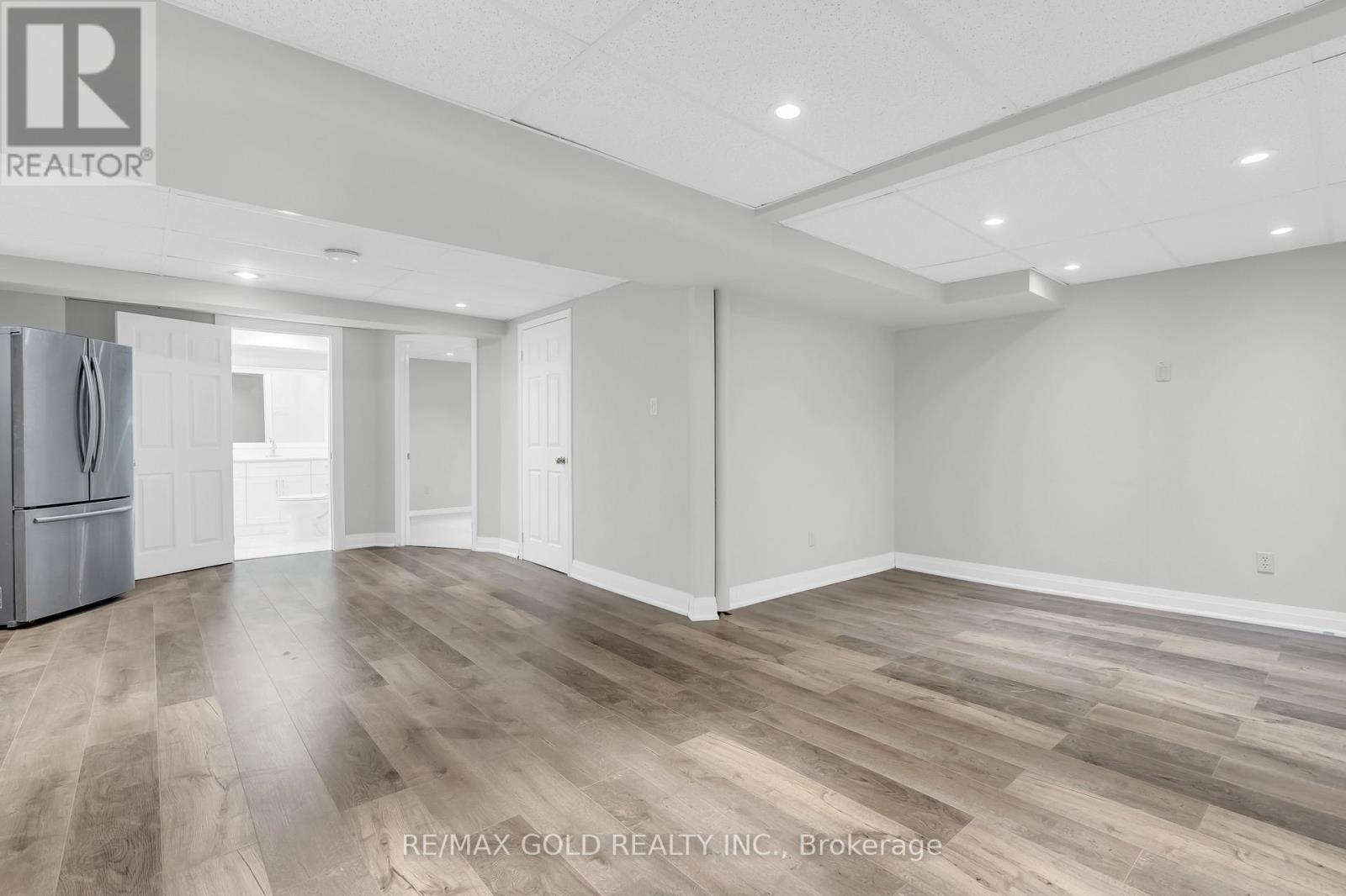 2911 Tradewind Drive, Mississauga, Ontario  L5N 6L2 - Photo 41 - W12986598