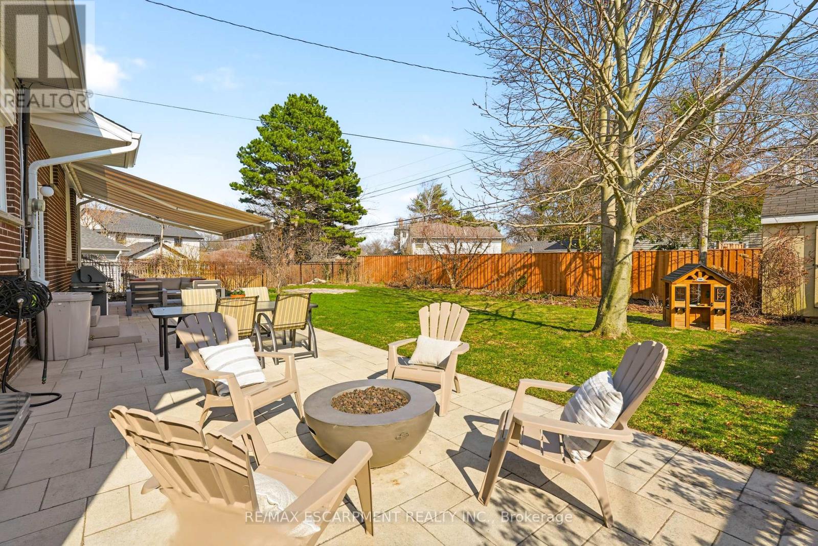 4046 Grapehill Avenue, Burlington, Ontario  L7L 1R2 - Photo 42 - W12986606