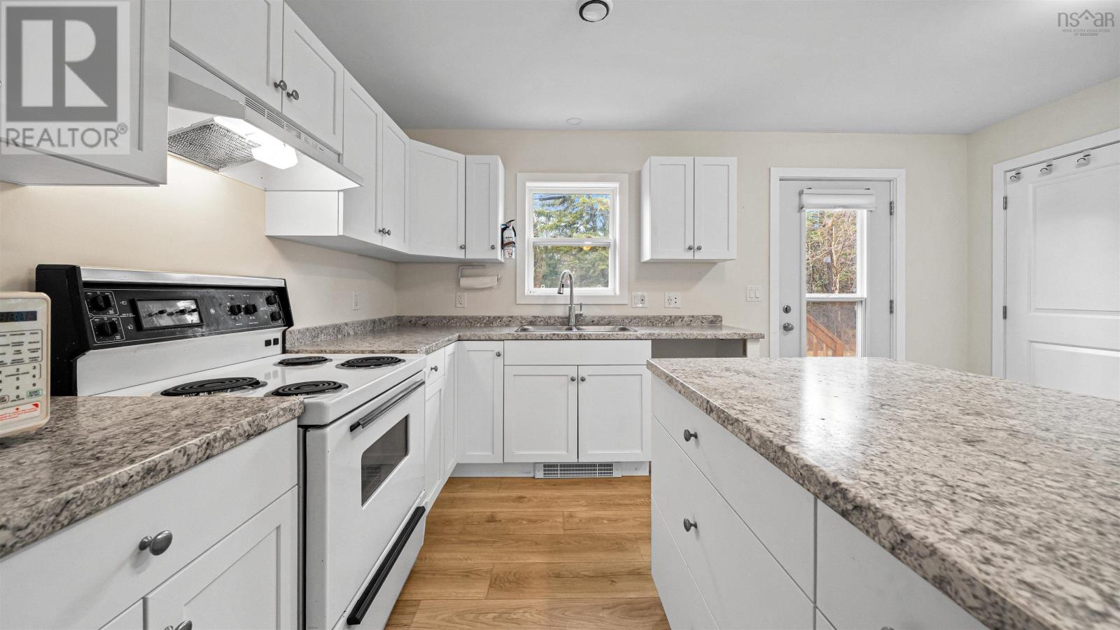 66 Mckay Lane, Eastern Passage, Nova Scotia  B3G 1M9 - Photo 9 - 202606200