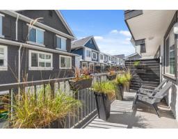 9 16323 15 AVENUE, Surrey, British Columbia