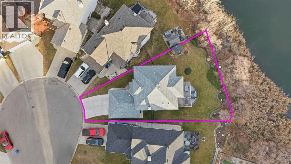 129 Bridlecreek Green Sw, Calgary, Alberta  T2Y 3N6 - Photo 33 - A2299959