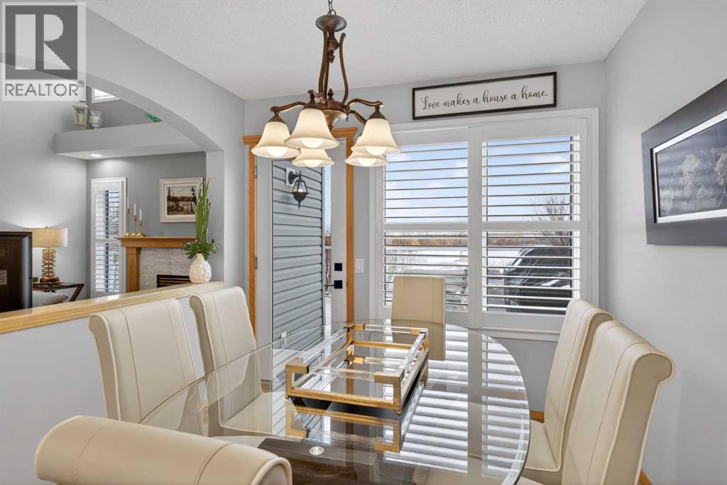 129 Bridlecreek Green Sw, Calgary, Alberta  T2Y 3N6 - Photo 7 - A2299959