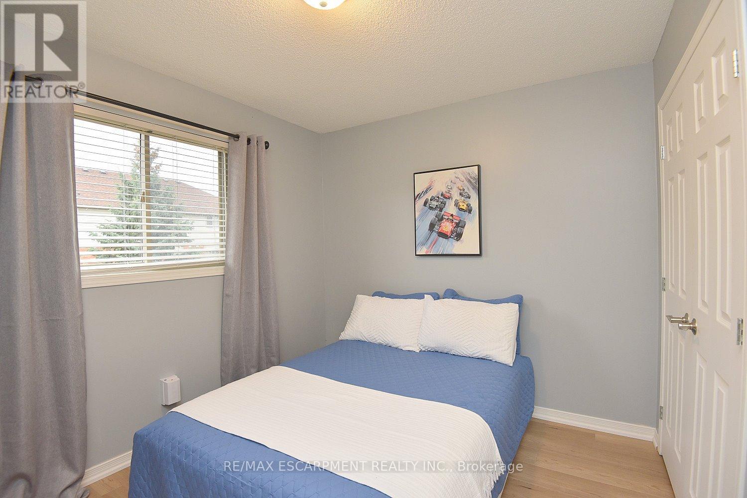 35 - 18 Cedar Street, Grimsby, Ontario  L3M 5M8 - Photo 27 - X12986520