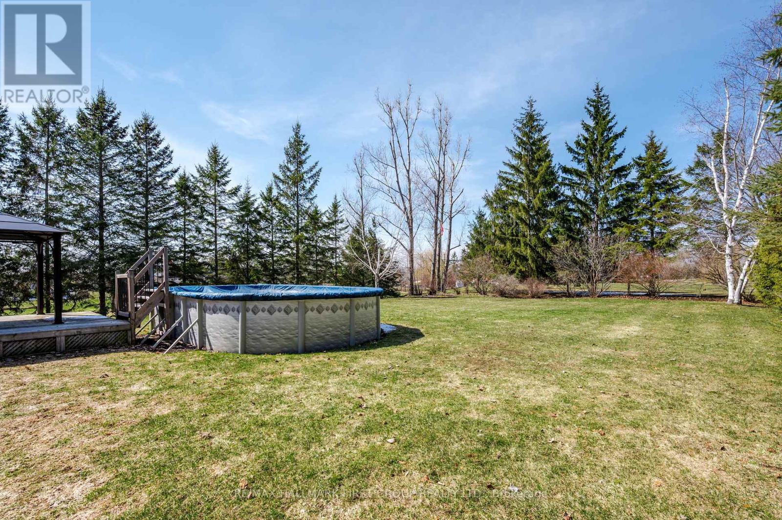 4 Bluewater Avenue, Kawartha Lakes, Ontario  K9V 0K6 - Photo 31 - X12986564