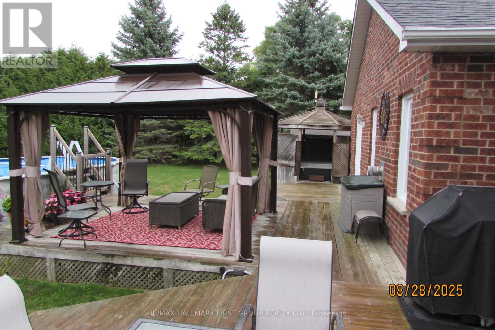 4 Bluewater Avenue, Kawartha Lakes, Ontario  K9V 0K6 - Photo 39 - X12986564