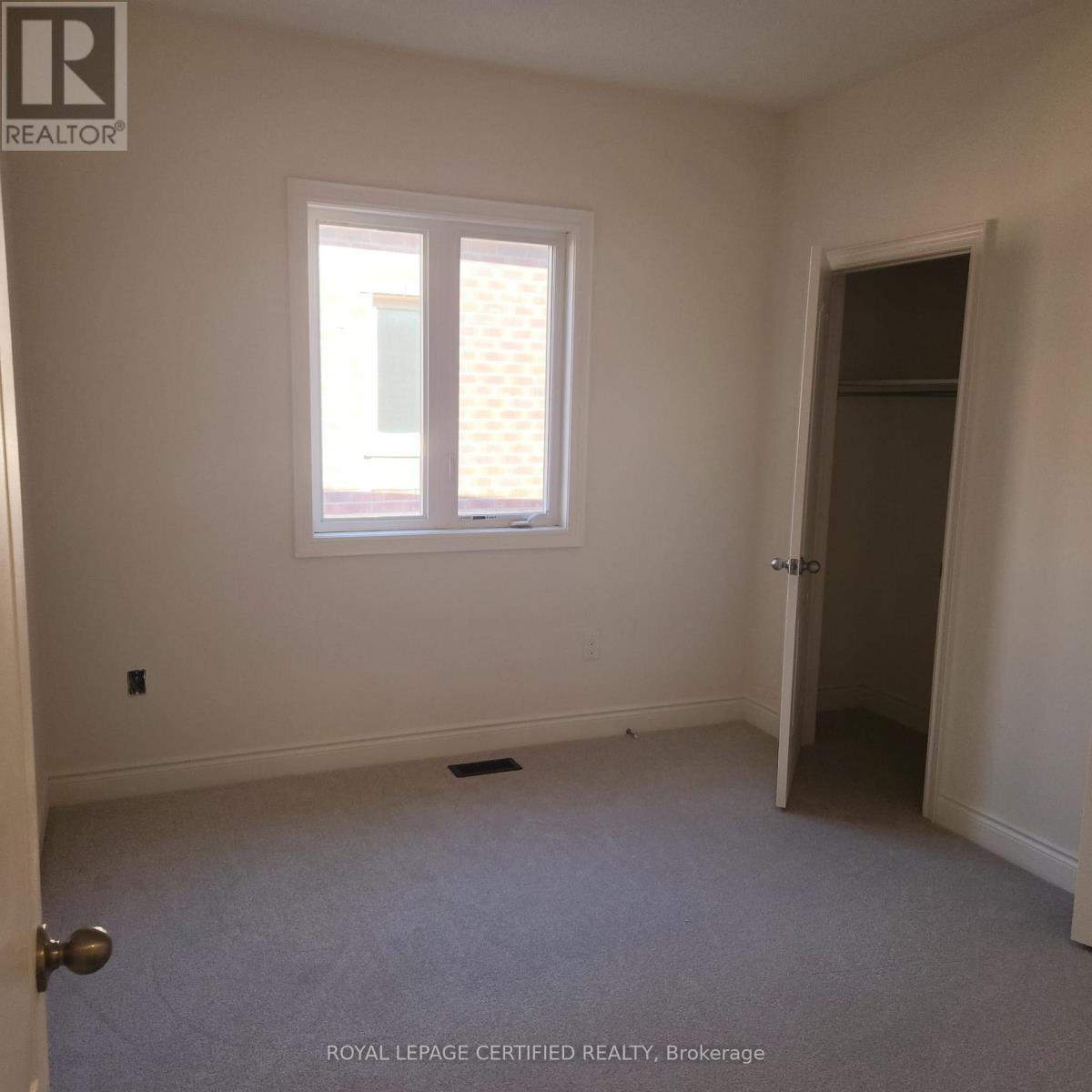 172 Bloomfield Crescent, Cambridge, Ontario  N1R 5S2 - Photo 3 - X12986600