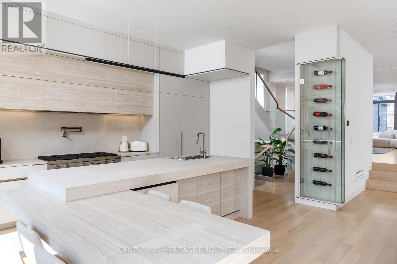 21 Farrell Avenue, Toronto, Ontario  M2R 1C7 - Photo 18 - C12985980