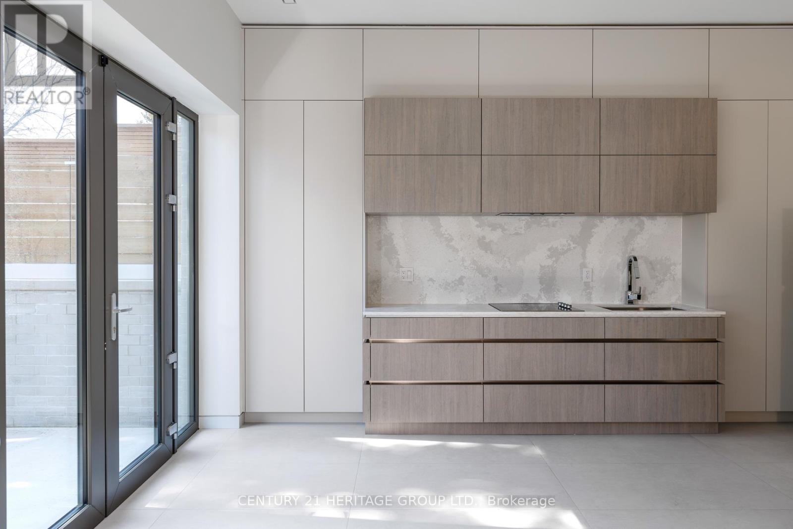 21 Farrell Avenue, Toronto, Ontario  M2R 1C7 - Photo 34 - C12985980