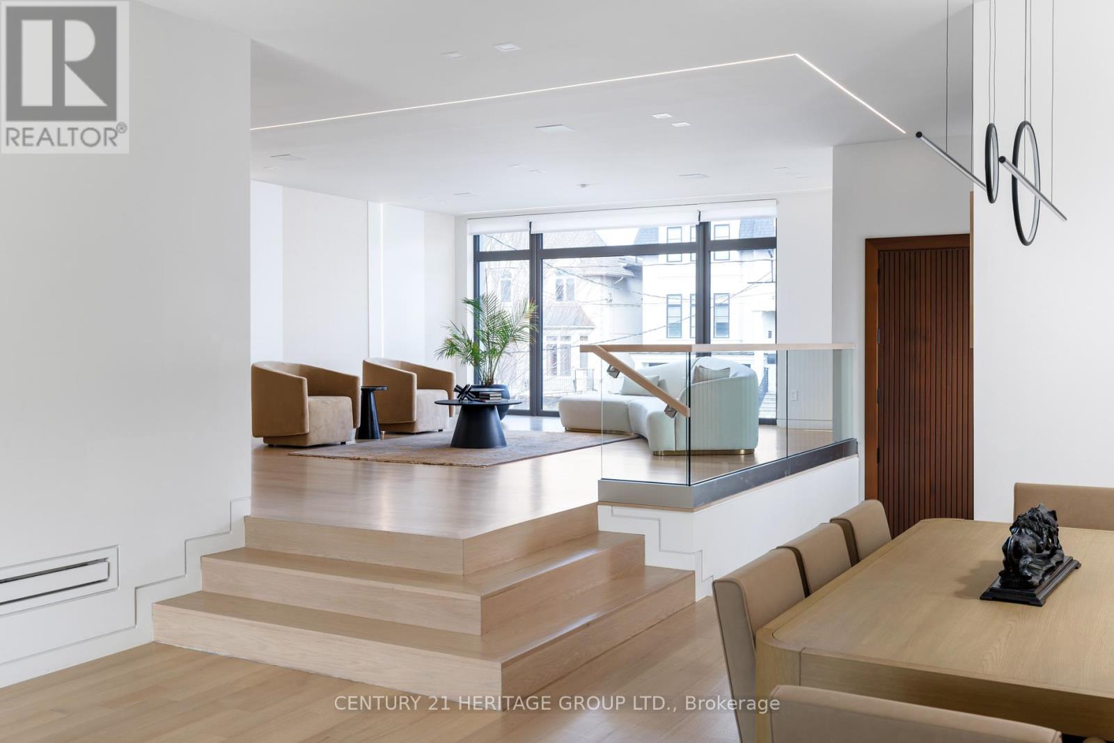 21 Farrell Avenue, Toronto, Ontario  M2R 1C7 - Photo 8 - C12985980