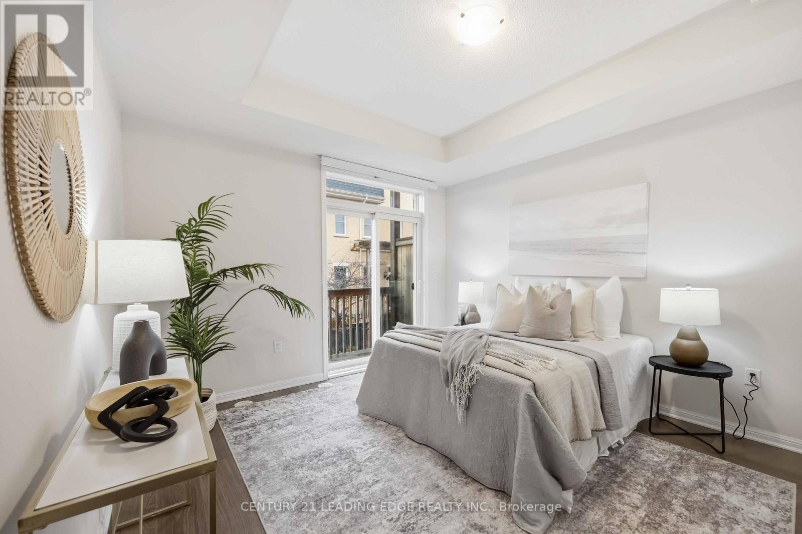 121 - 380 Hopewell Avenue, Toronto, Ontario  M6E 2S2 - Photo 33 - W12974858