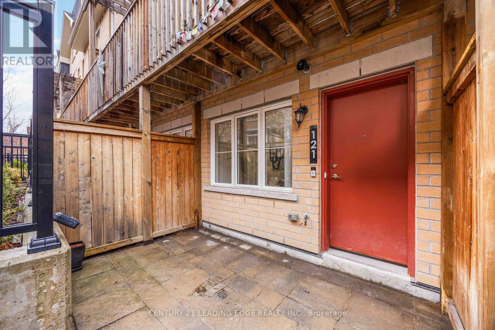 121 - 380 Hopewell Avenue, Toronto, Ontario  M6E 2S2 - Photo 5 - W12974858