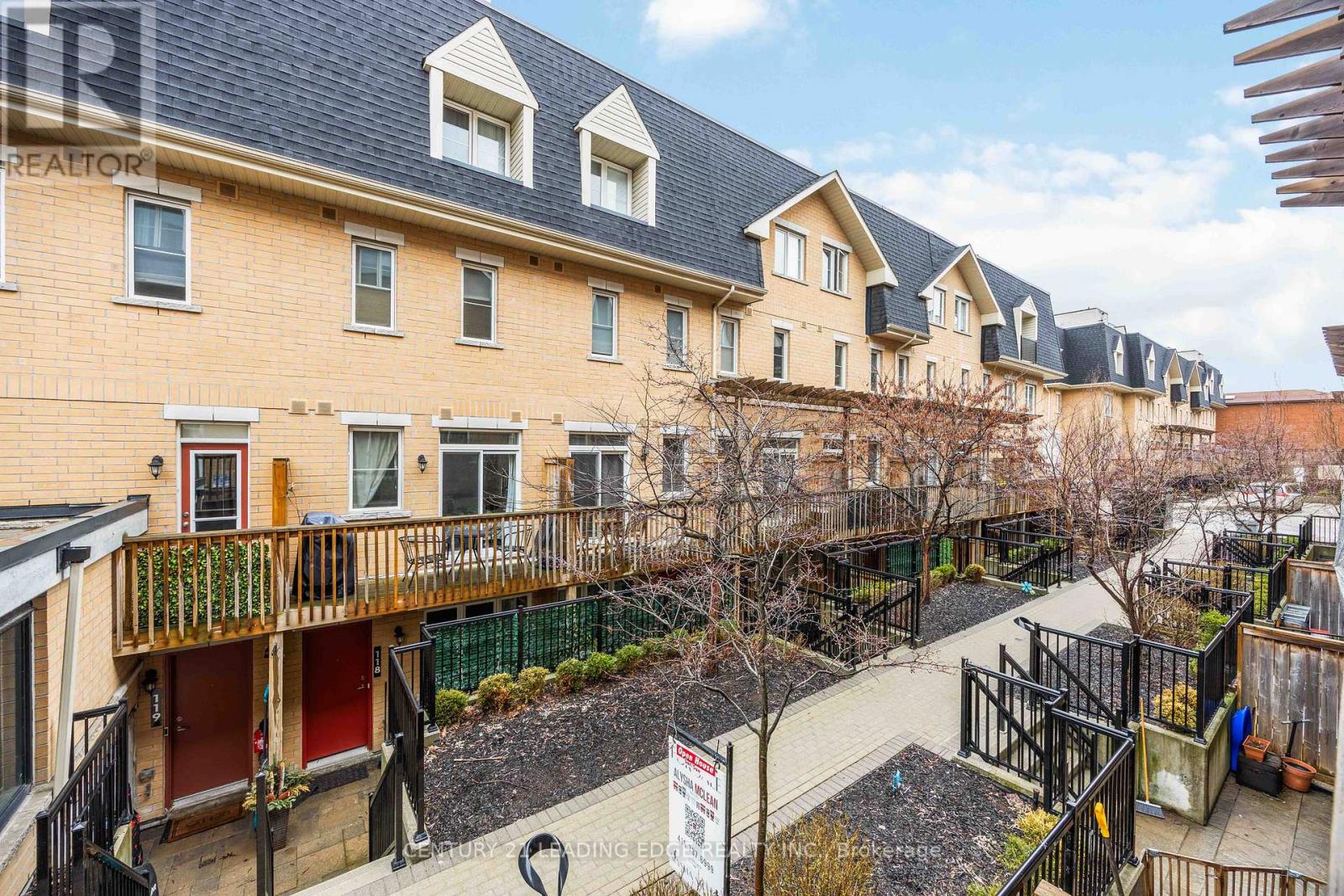 121 - 380 Hopewell Avenue, Toronto, Ontario  M6E 2S2 - Photo 42 - W12974858