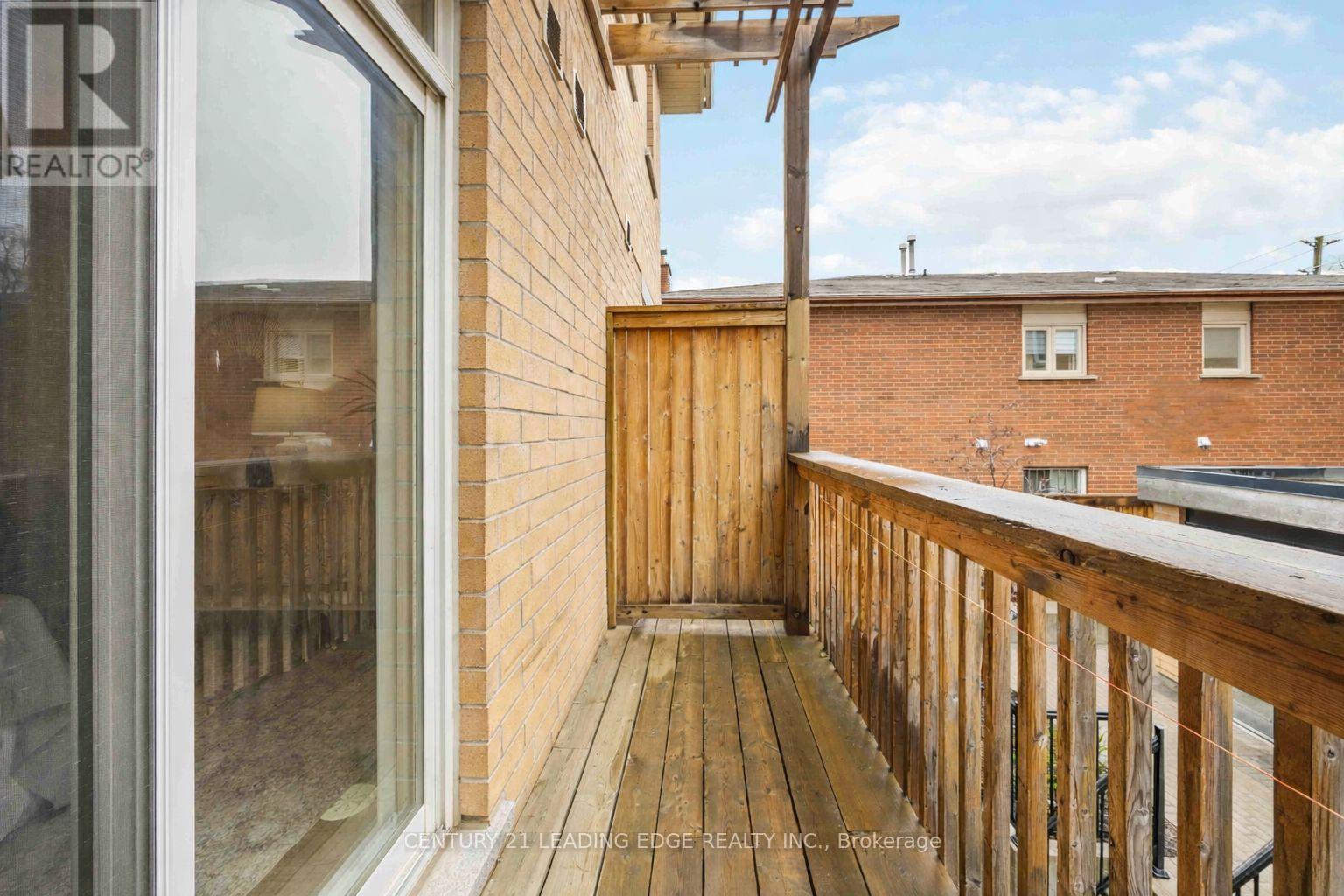 121 - 380 Hopewell Avenue, Toronto, Ontario  M6E 2S2 - Photo 39 - W12974858