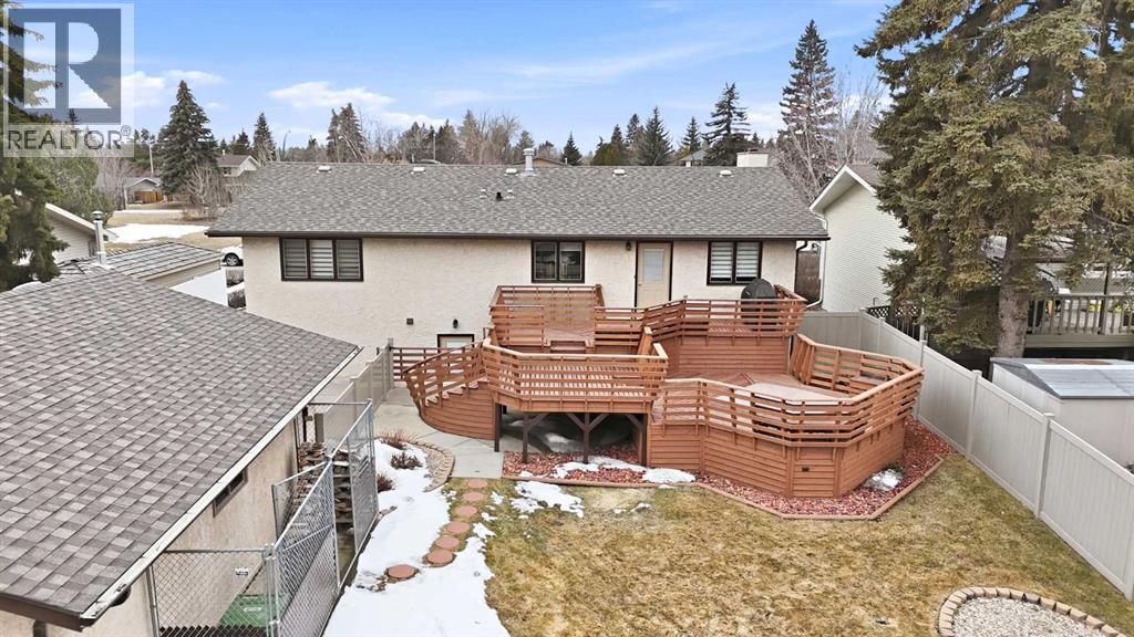 77 Allan Close, Red Deer, Alberta T4R 1A4 - Photo 26 - A2300774