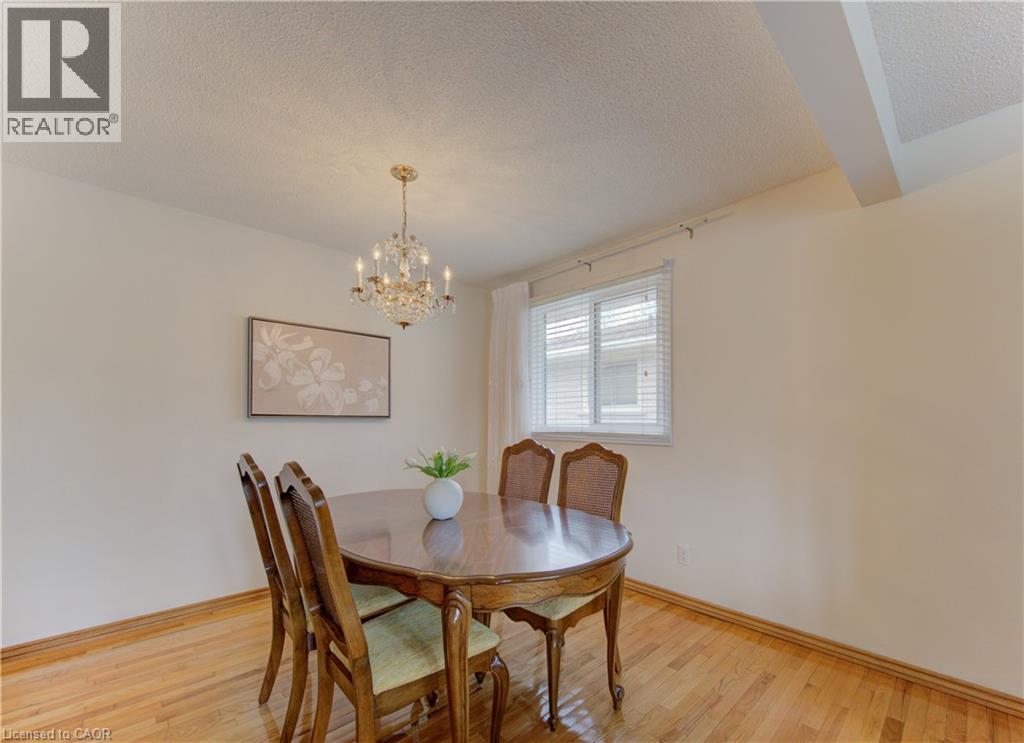 274 Heritage Drive, Kitchener, Ontario  N2B 3K8 - Photo 7 - 40815519