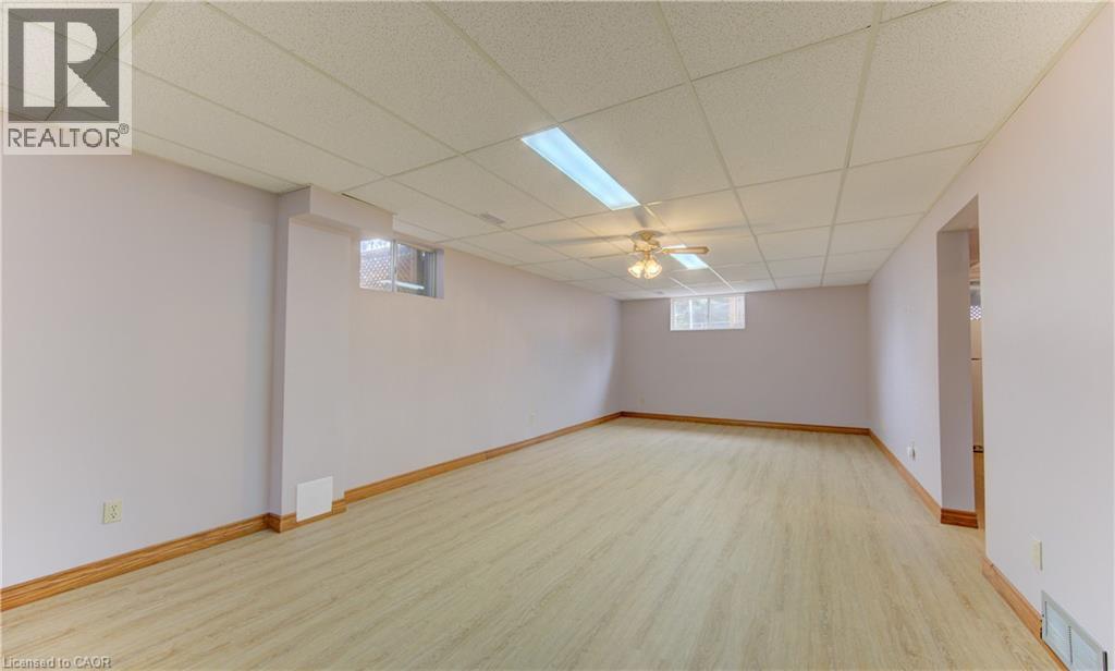 274 Heritage Drive, Kitchener, Ontario  N2B 3K8 - Photo 29 - 40815519