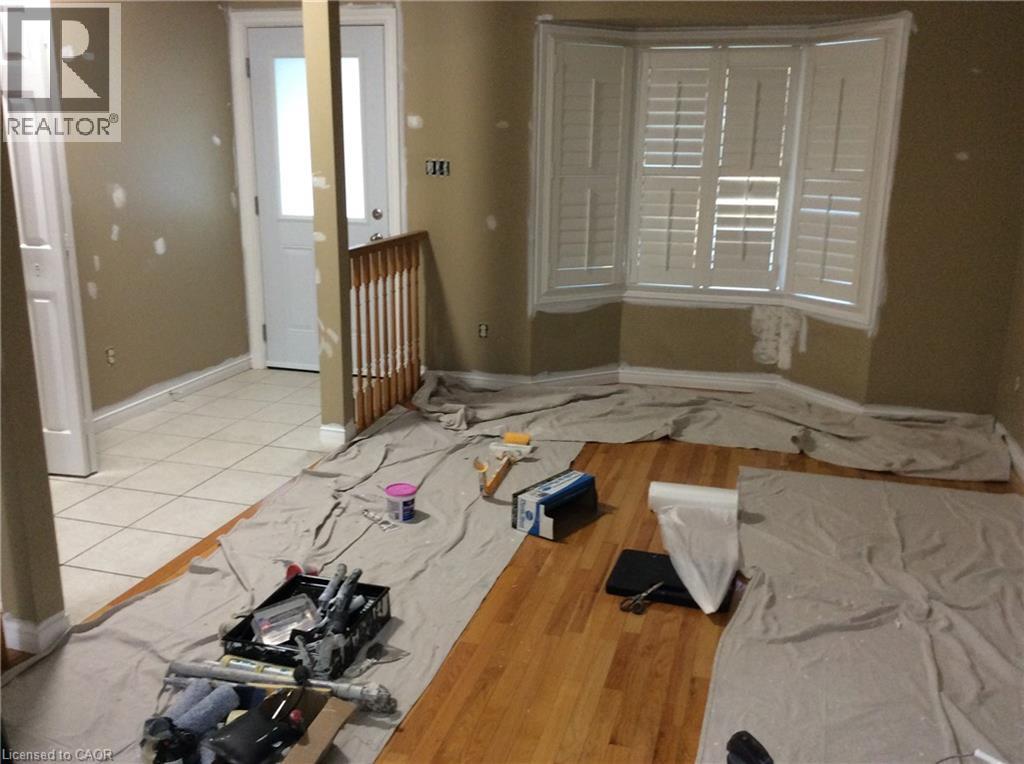 431 Lausanne Crescent, Waterloo, Ontario  N2T 2X6 - Photo 5 - 40819460