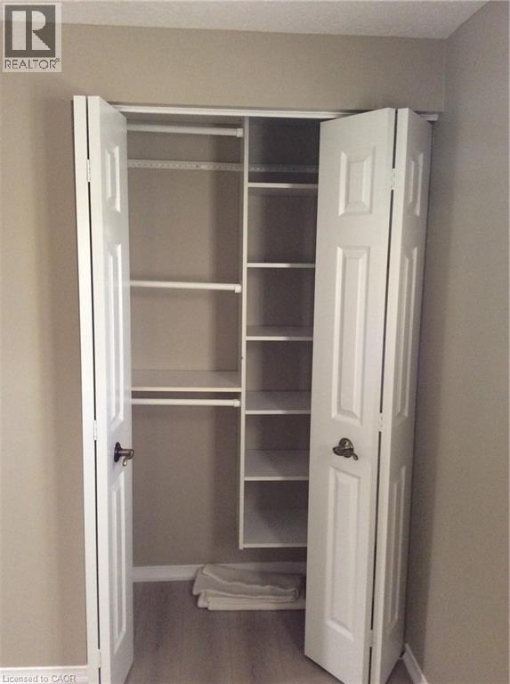 431 Lausanne Crescent, Waterloo, Ontario  N2T 2X6 - Photo 9 - 40819460