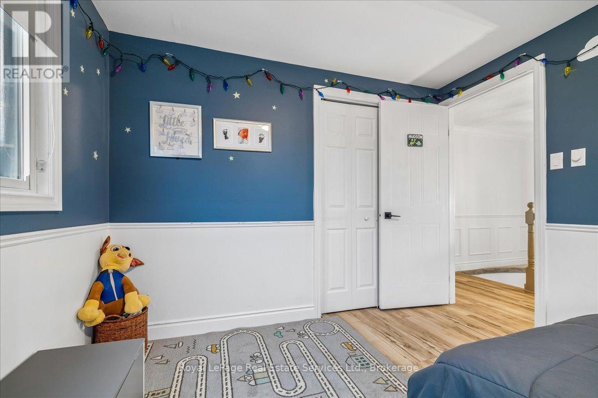 3231 Pinemeadow Drive, Burlington, Ontario  L7M 3M5 - Photo 20 - W12986668