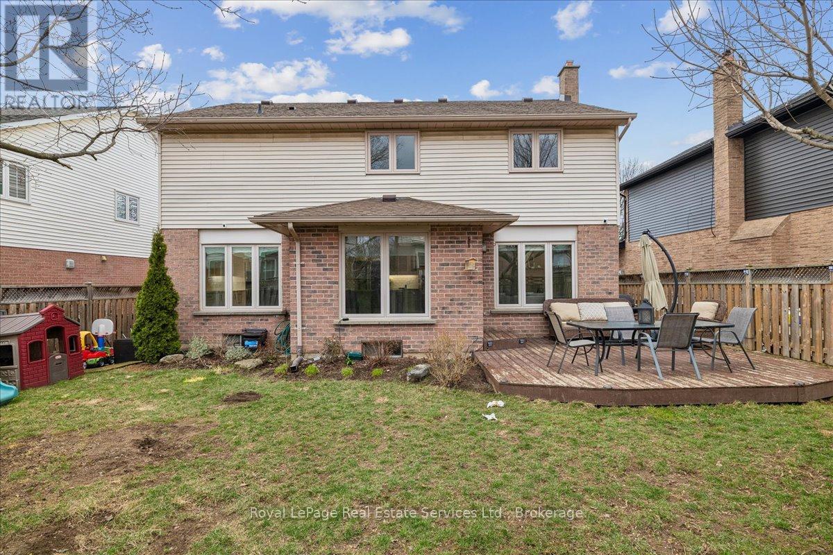 3231 Pinemeadow Drive, Burlington, Ontario  L7M 3M5 - Photo 30 - W12986668