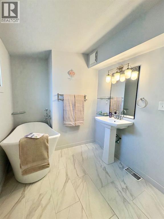 1407 4 Avenue S, Lethbridge, Alberta  T1J 0R6 - Photo 28 - A2289689