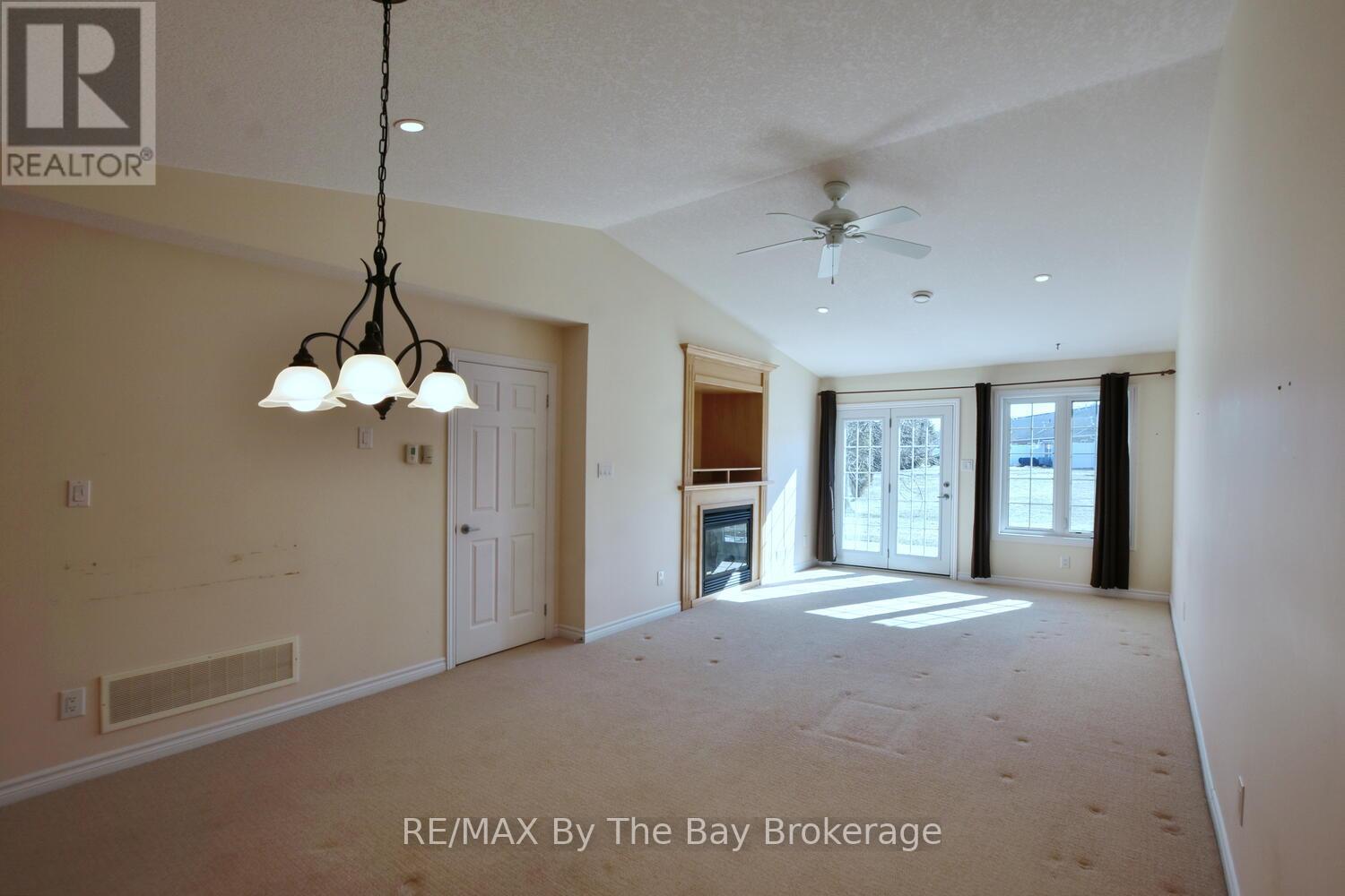 142 Meadow Lane, Wasaga Beach, Ontario  L9Z 0A4 - Photo 17 - S12986656