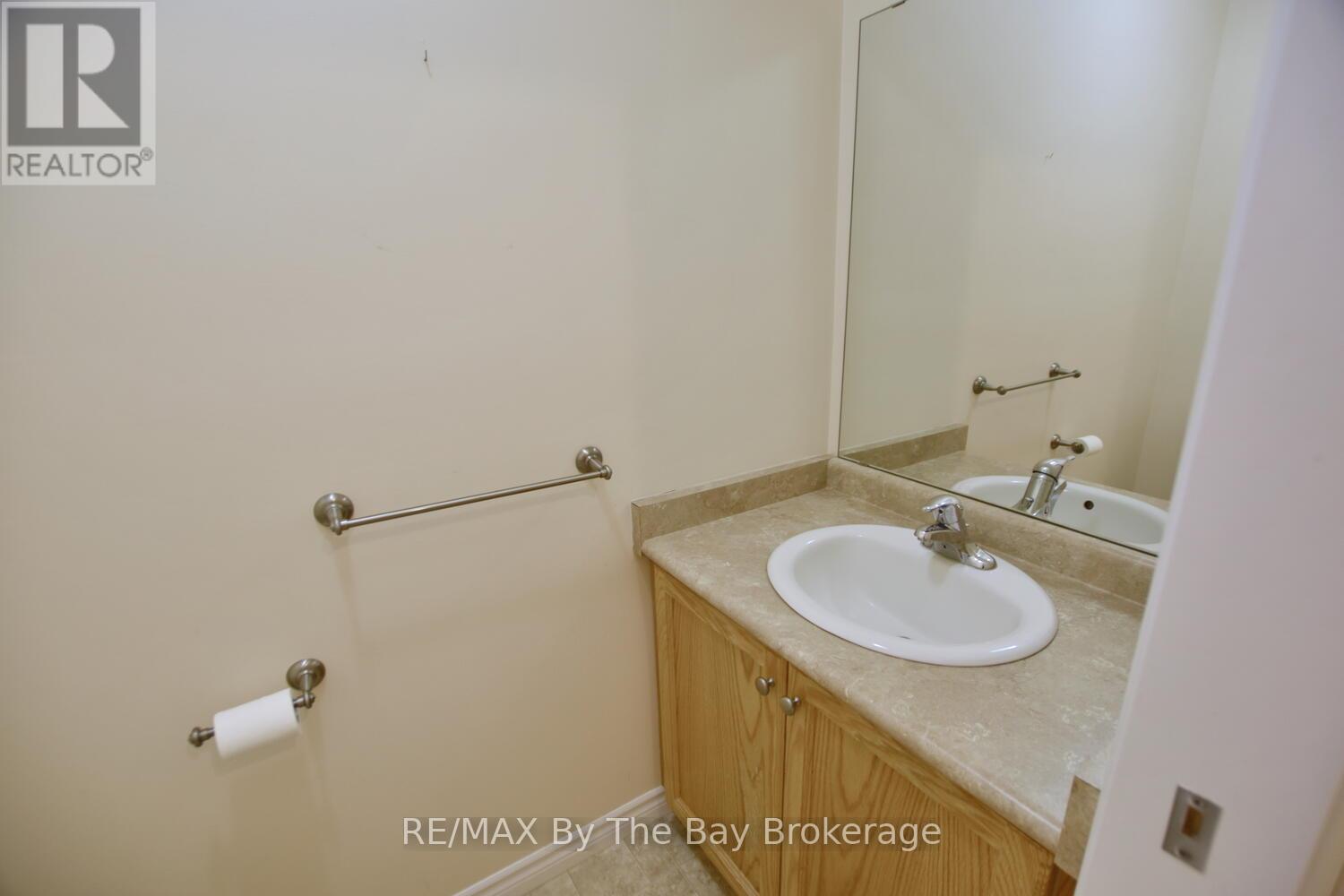 142 Meadow Lane, Wasaga Beach, Ontario  L9Z 0A4 - Photo 33 - S12986656