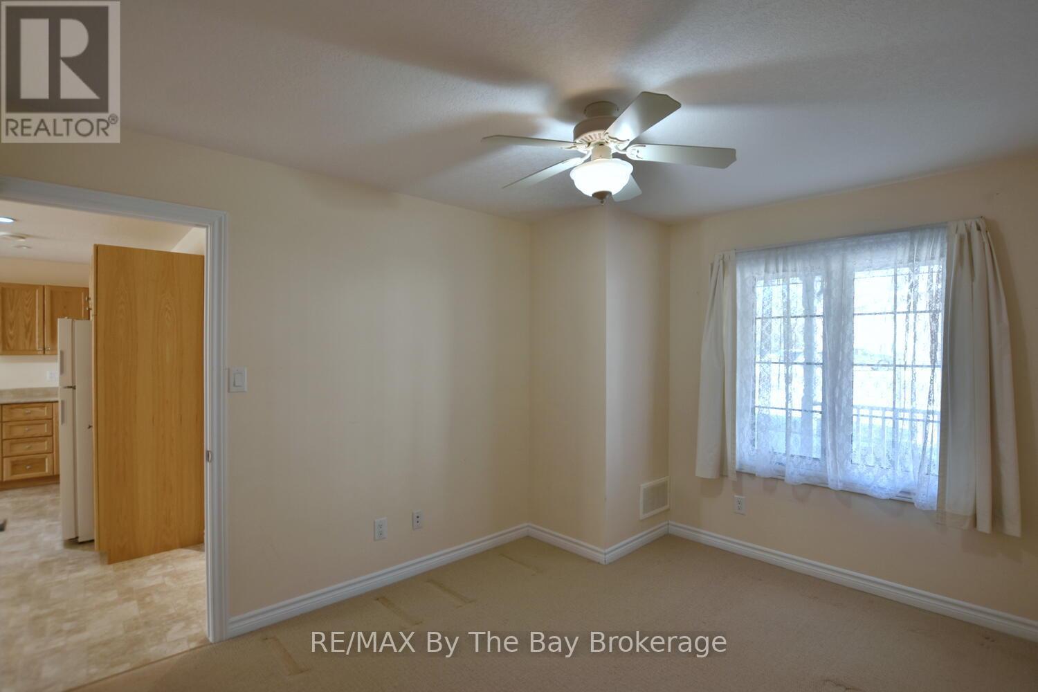 142 Meadow Lane, Wasaga Beach, Ontario  L9Z 0A4 - Photo 35 - S12986656