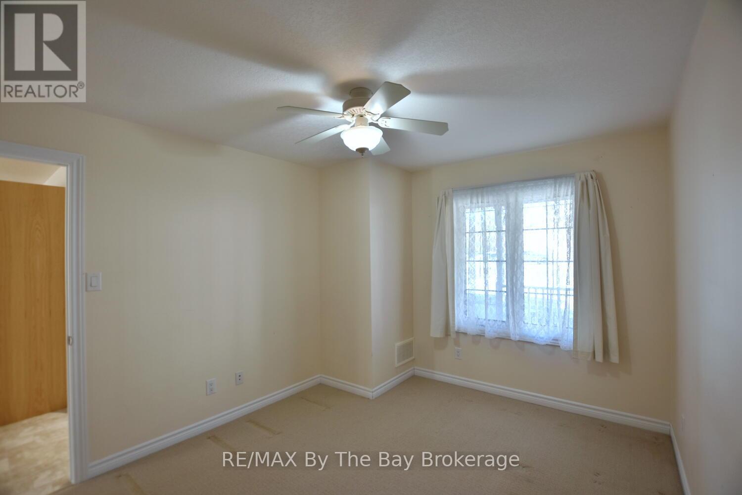 142 Meadow Lane, Wasaga Beach, Ontario  L9Z 0A4 - Photo 36 - S12986656