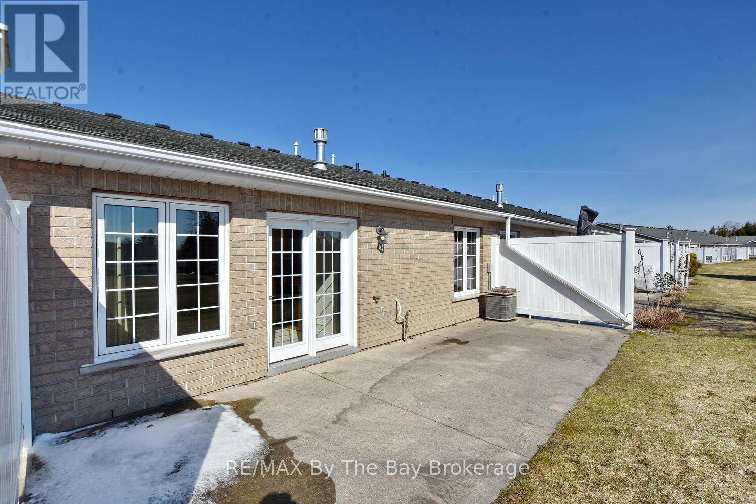 142 Meadow Lane, Wasaga Beach, Ontario  L9Z 0A4 - Photo 46 - S12986656
