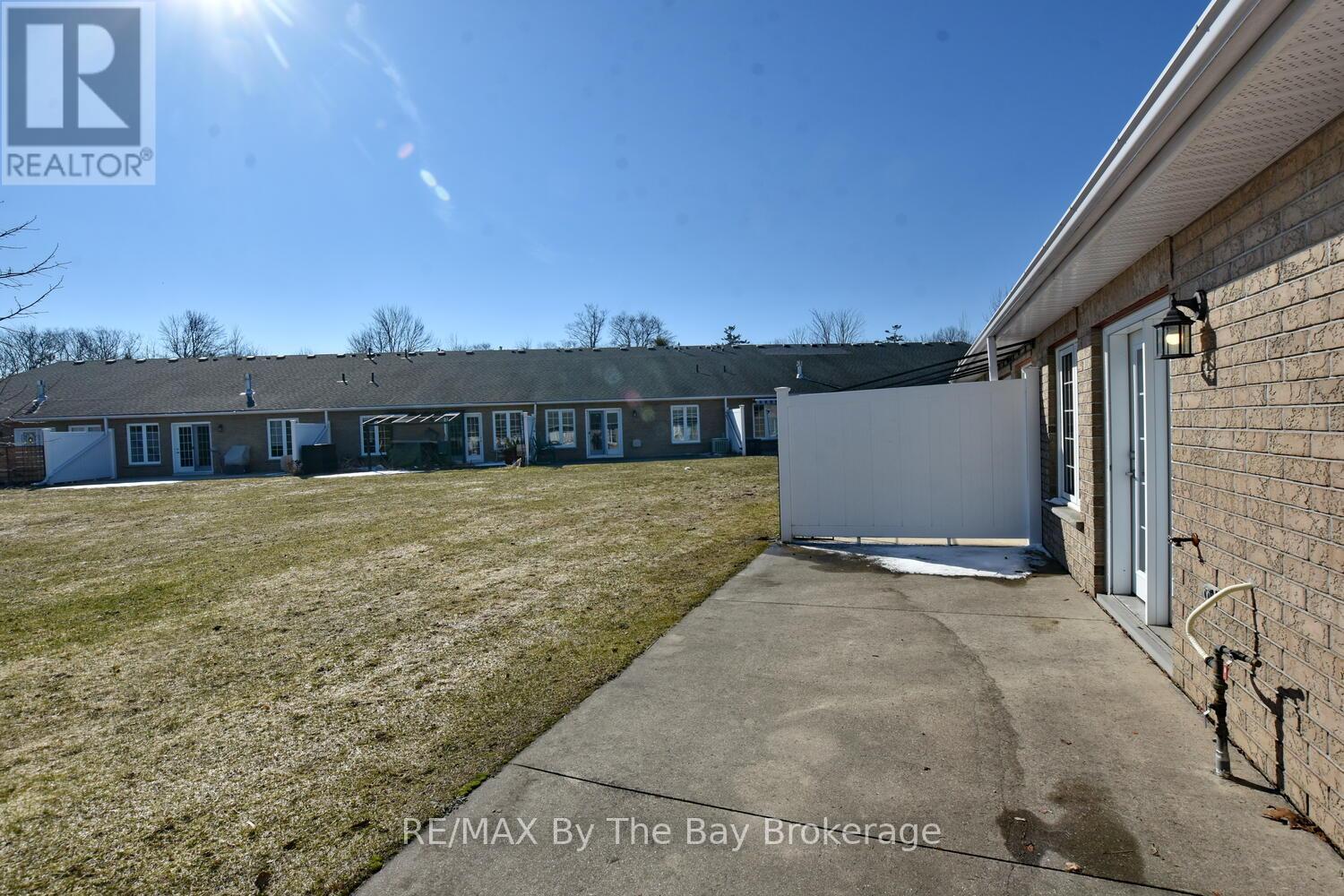 142 Meadow Lane, Wasaga Beach, Ontario  L9Z 0A4 - Photo 47 - S12986656