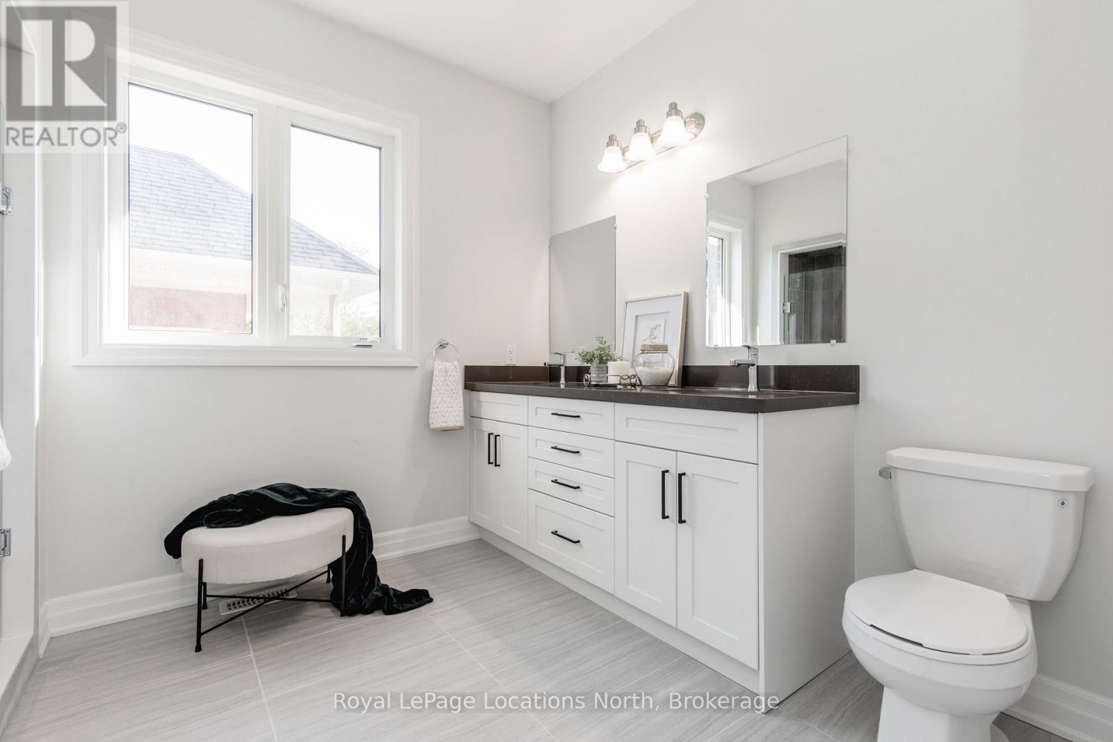 12 Natures Trail, Wasaga Beach, Ontario  L9Z 0H4 - Photo 21 - S12986664