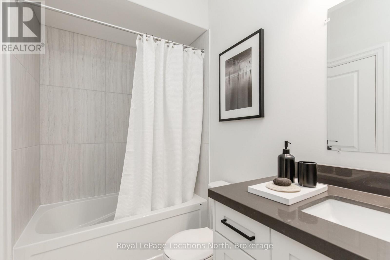 12 Natures Trail, Wasaga Beach, Ontario  L9Z 0H4 - Photo 25 - S12986664