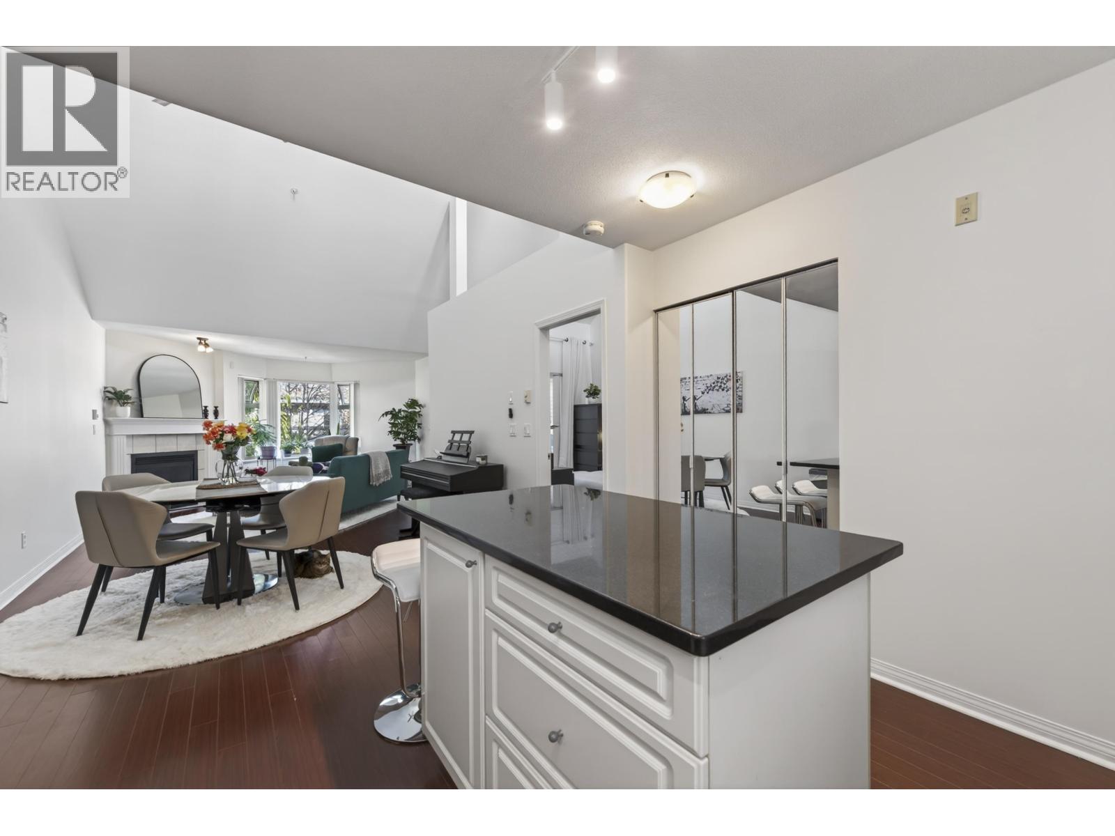 306 1999 Suffolk Avenue, Port Coquitlam, British Columbia  V3B 7X7 - Photo 6 - R3110092