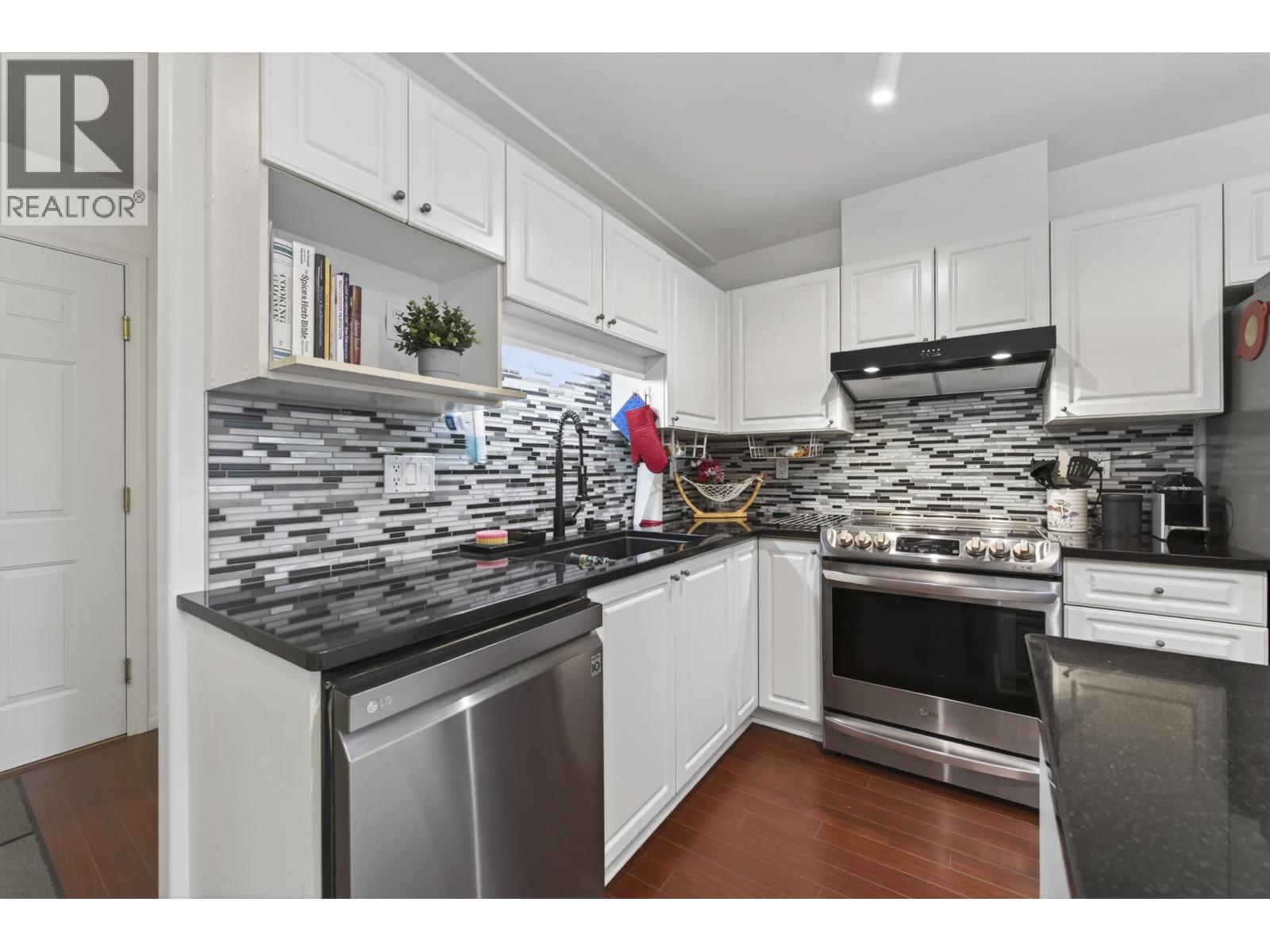 306 1999 Suffolk Avenue, Port Coquitlam, British Columbia  V3B 7X7 - Photo 8 - R3110092