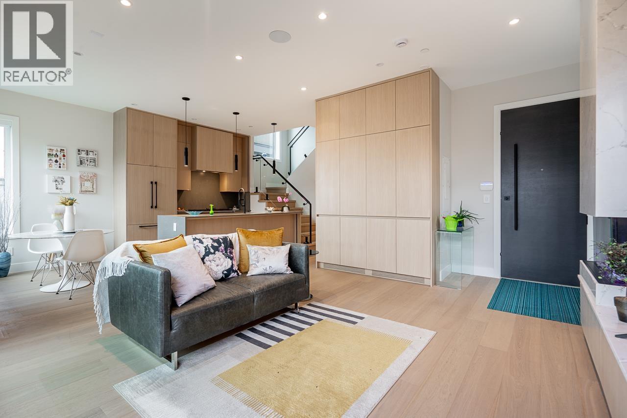 2 3674 Oxford Street, Vancouver, British Columbia  V5K 1P3 - Photo 20 - R3110094